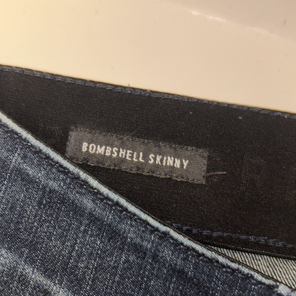 TORRID PREMIUM Jeans Size 14S - Picture 3 of 6